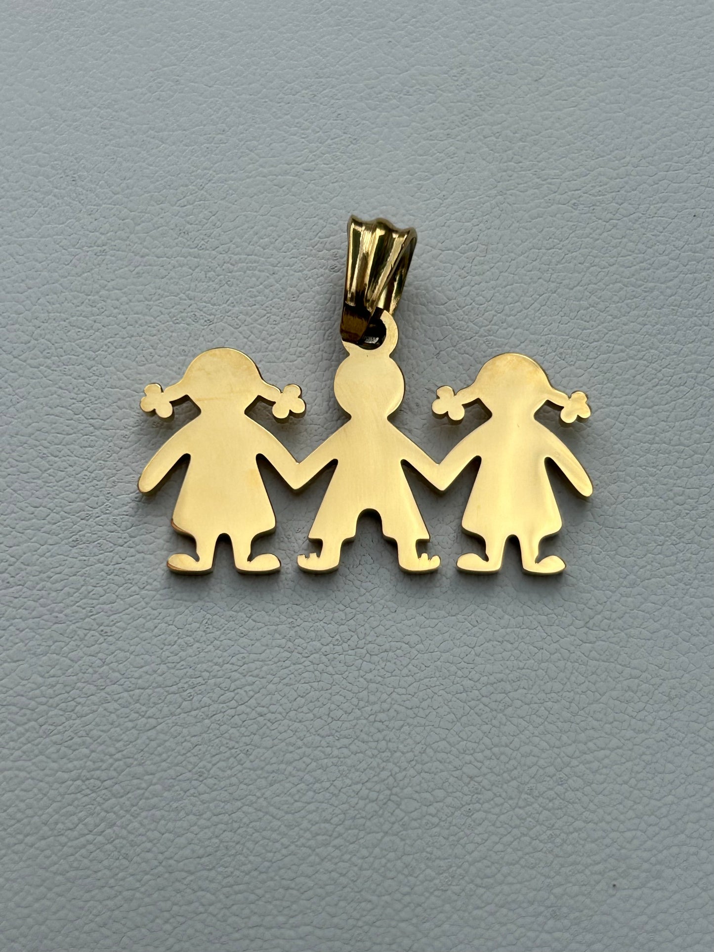 2 niñas-1 niño