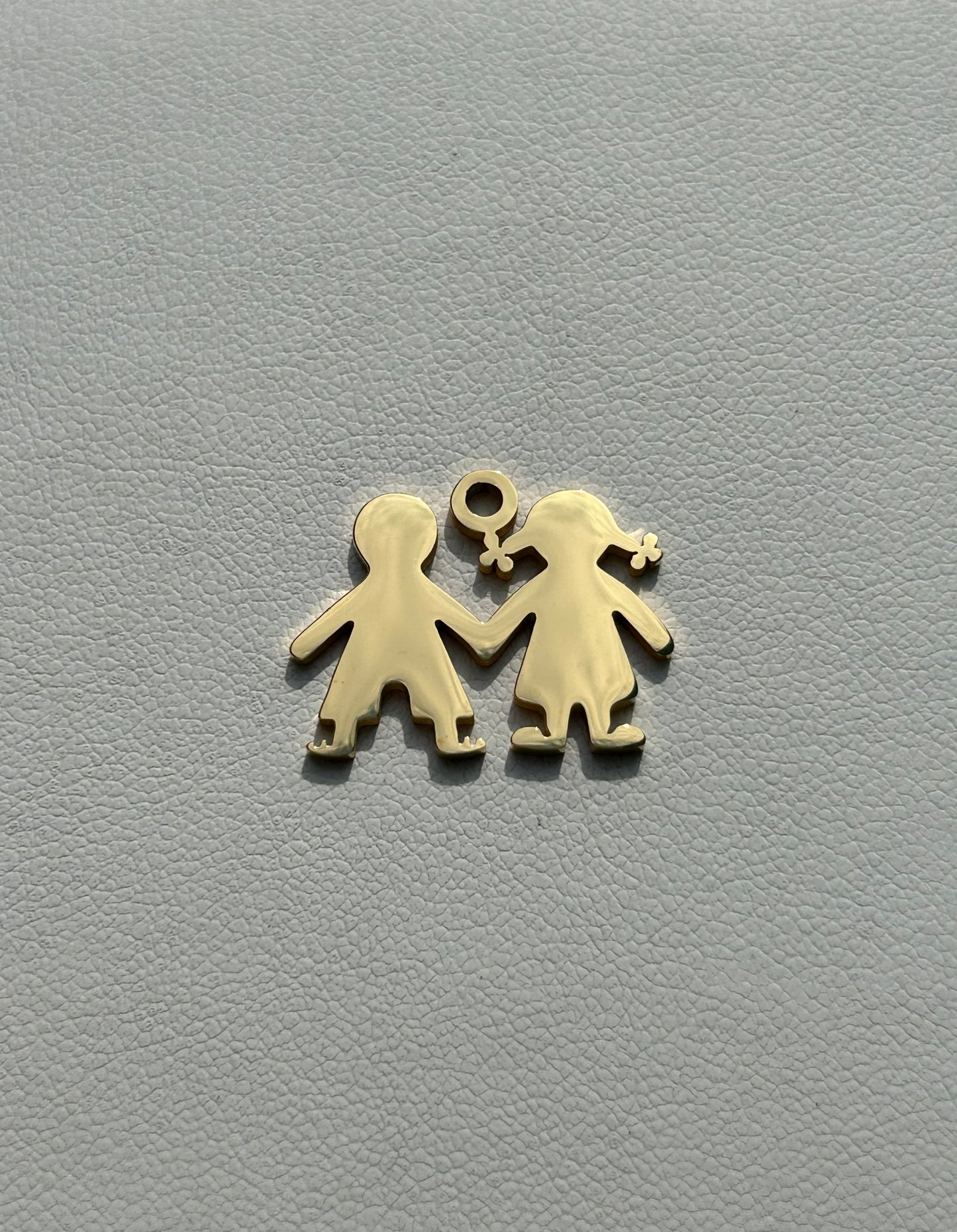 1 niño-1 niña