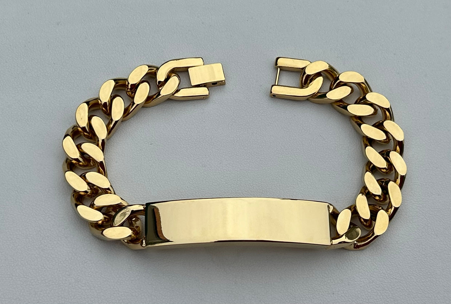 Brazalete grande 8.5”
